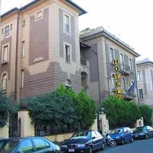 Daniela 3*, Rome Italy