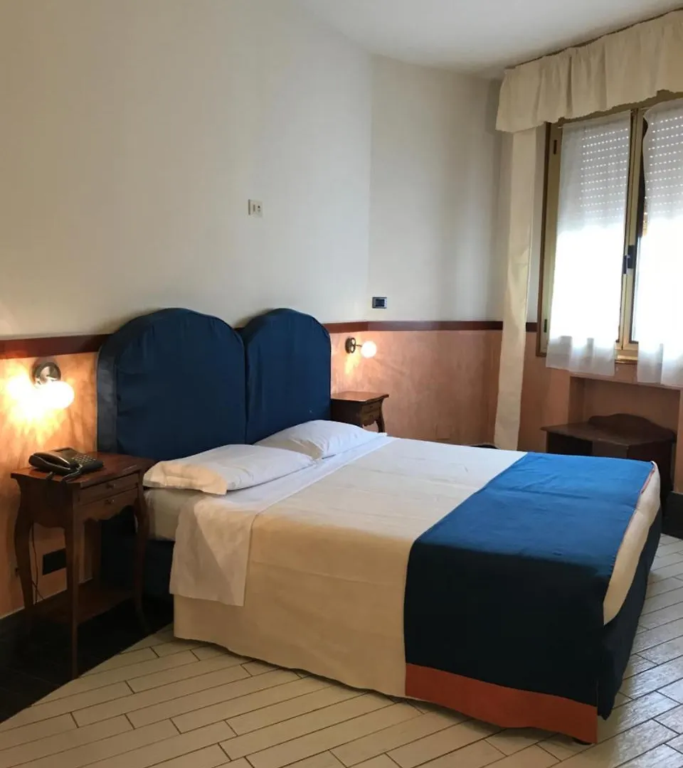 ***  Hotel San Felice Bologna Italy